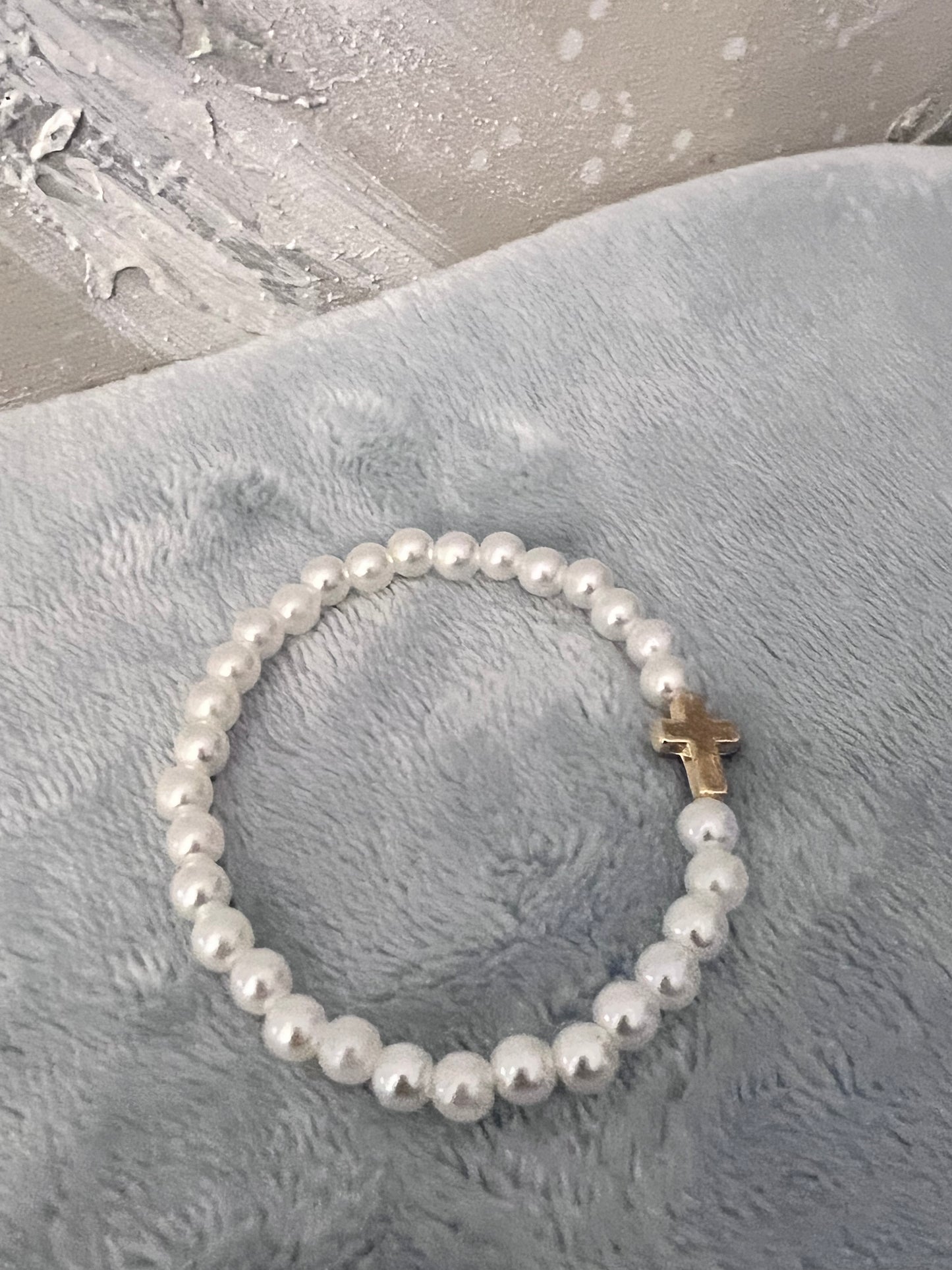 Seaside Grace Pearl Bracelet