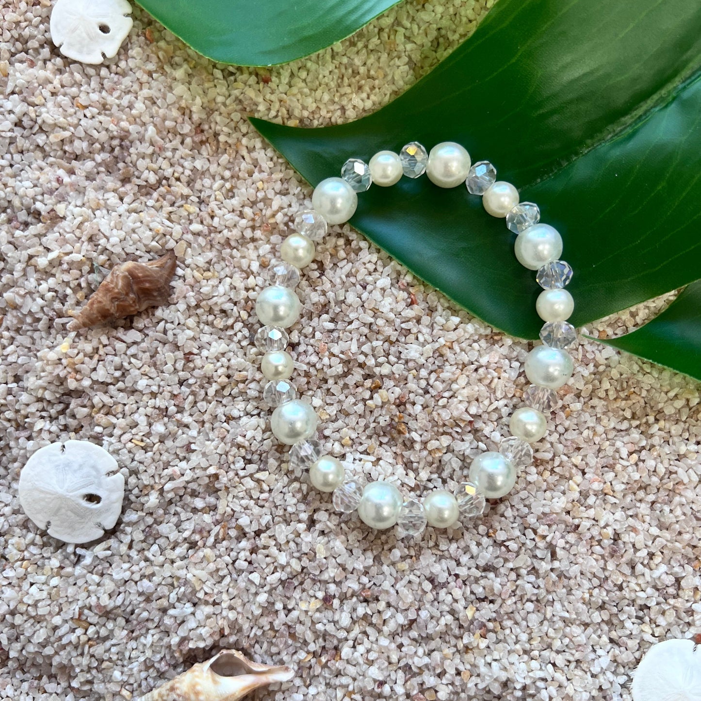 Pearl & Clear Crystal Glass Beaded Bracelet