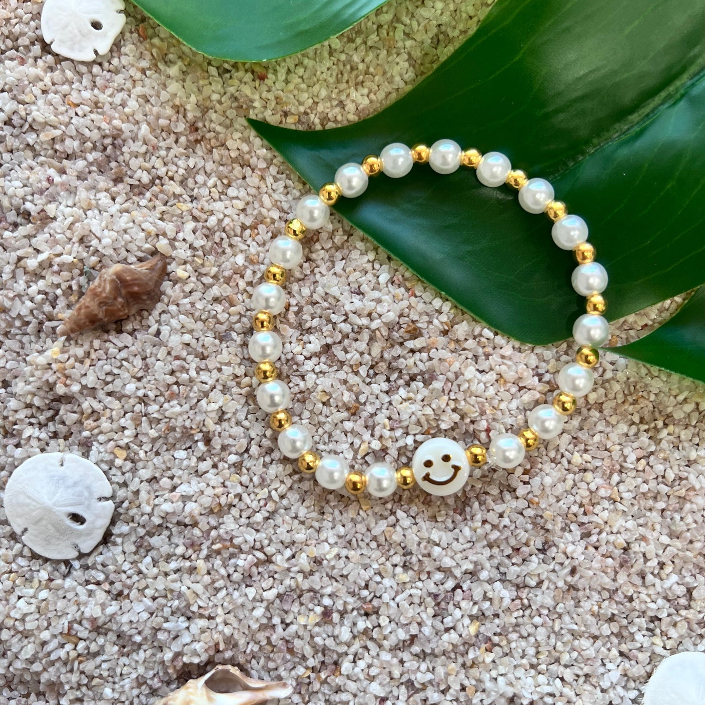 Pearl & Gold Smiley Beaded Bracelet