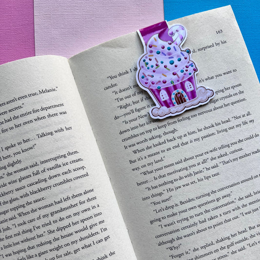 Frosty Cupcake Magnetic Bookmark